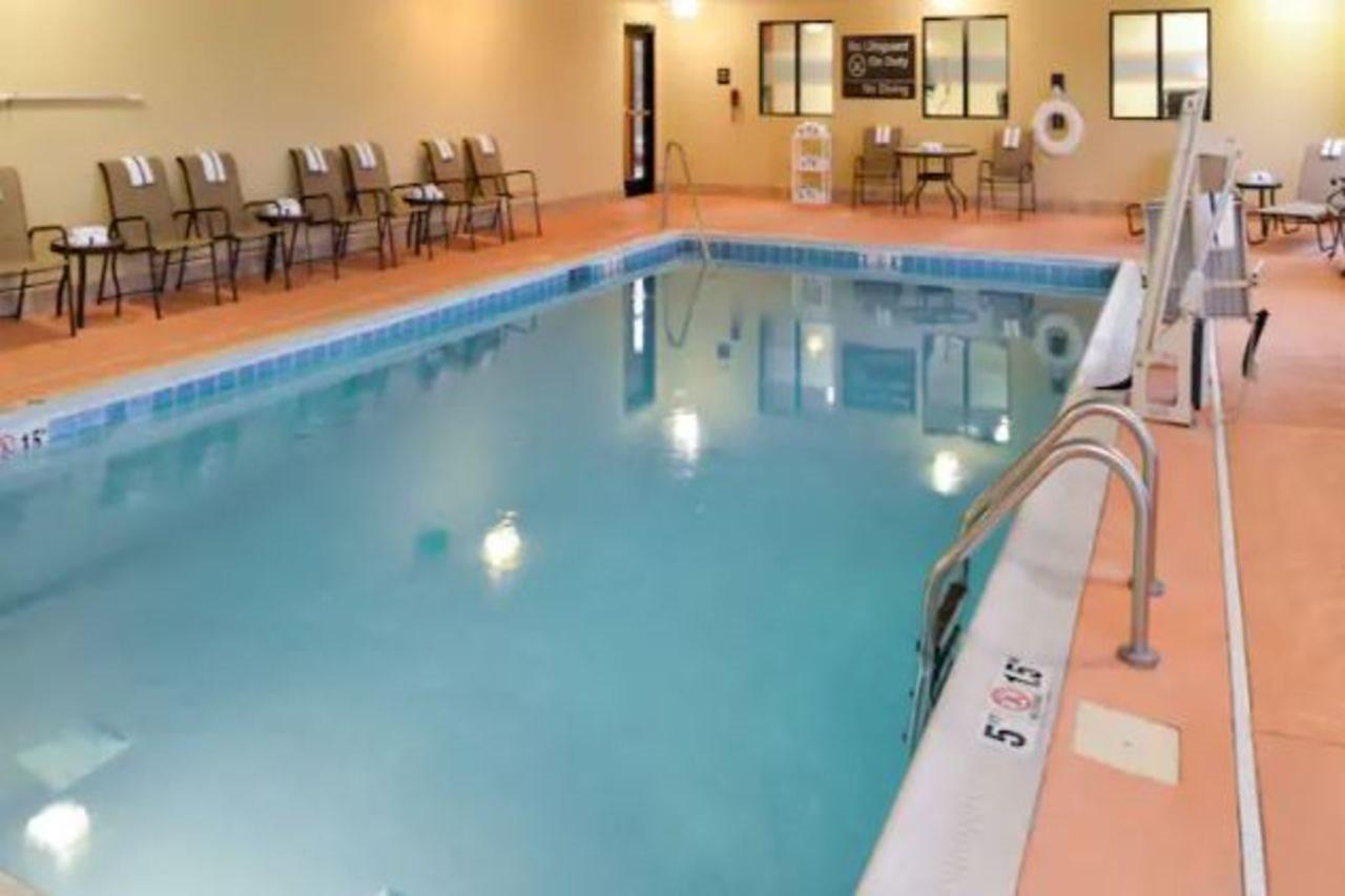 Hampton Inn וויליאמסברג מראה חיצוני תמונה