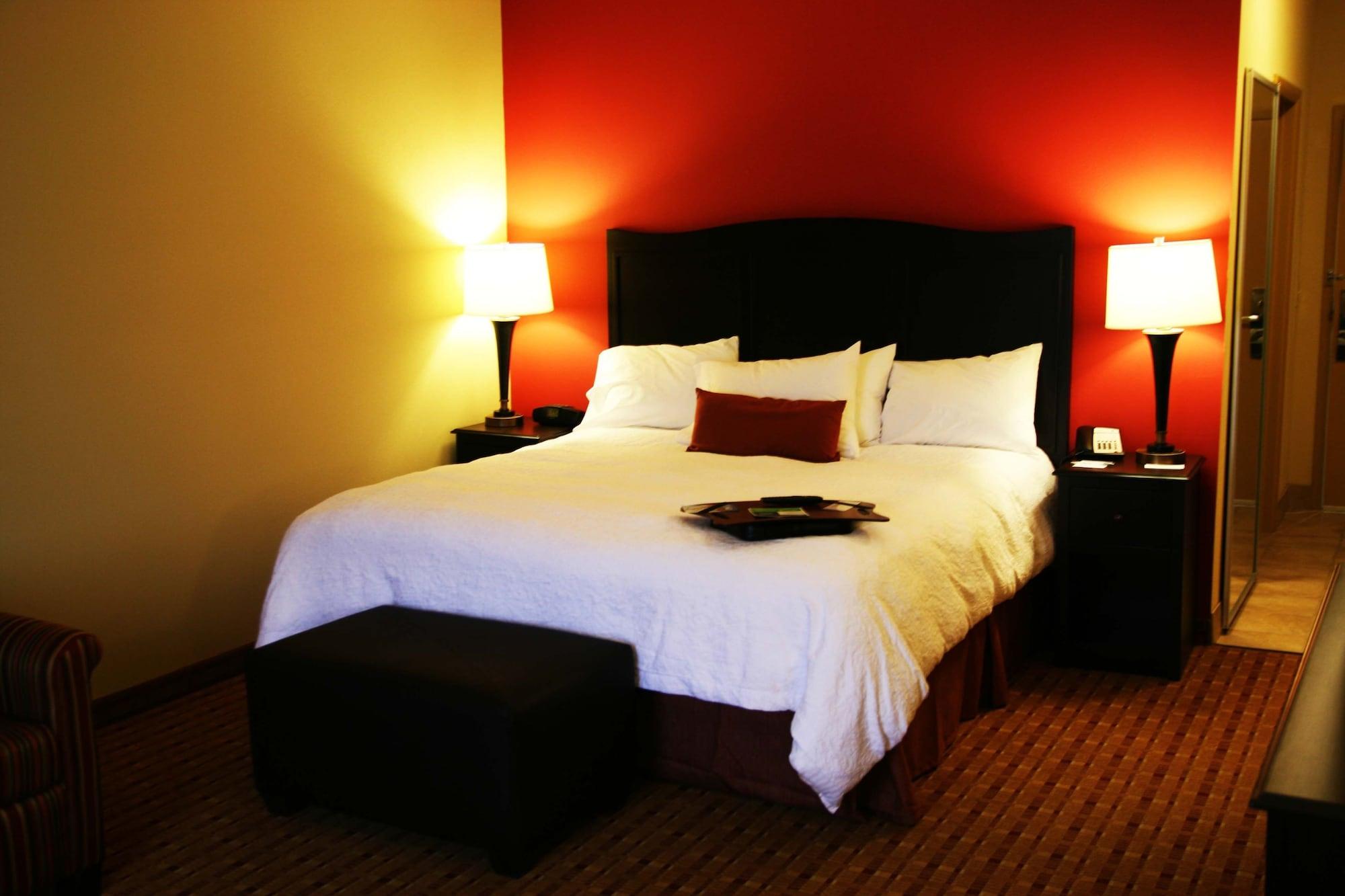 Hampton Inn וויליאמסברג מראה חיצוני תמונה