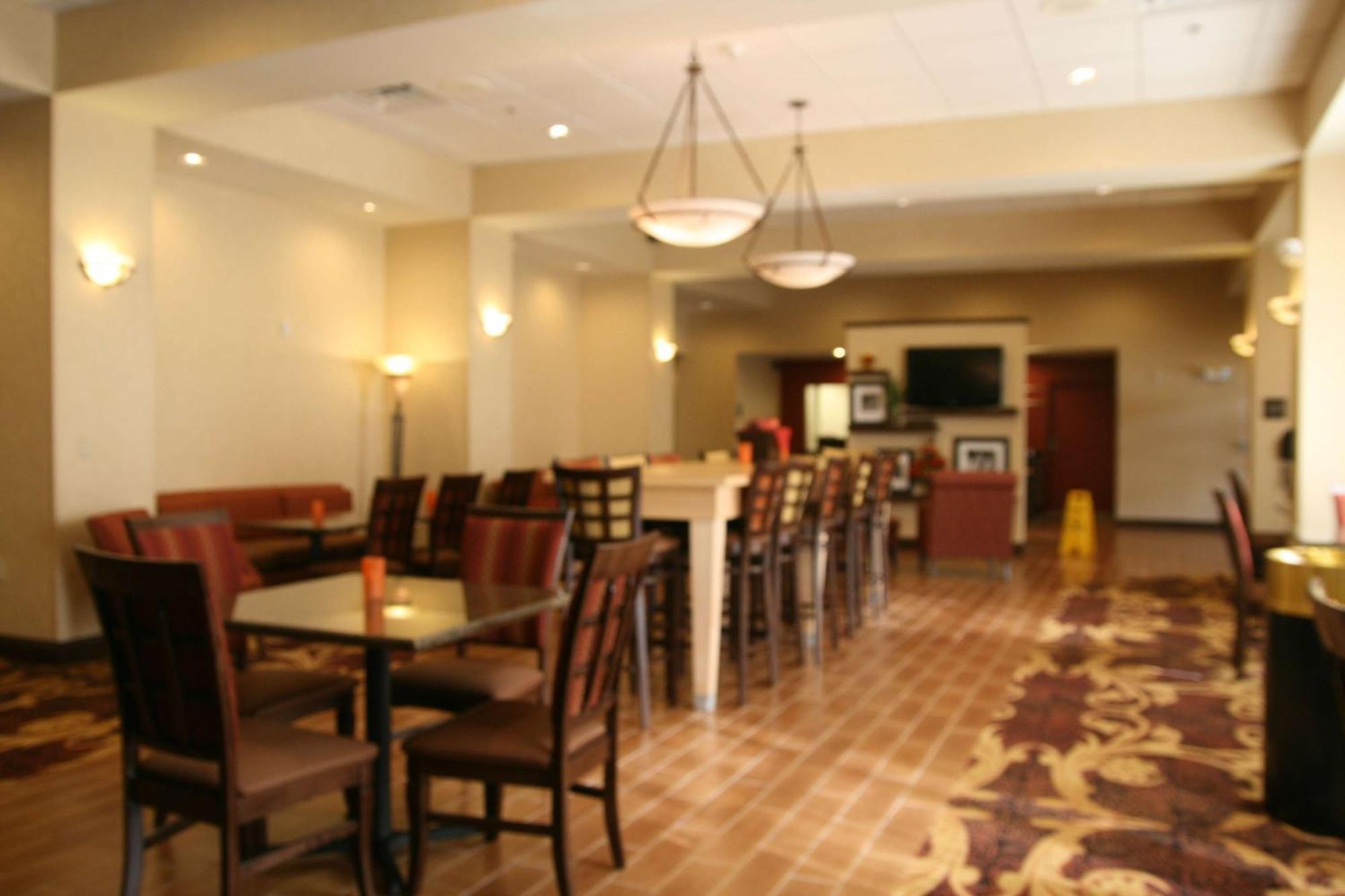 Hampton Inn וויליאמסברג מראה חיצוני תמונה