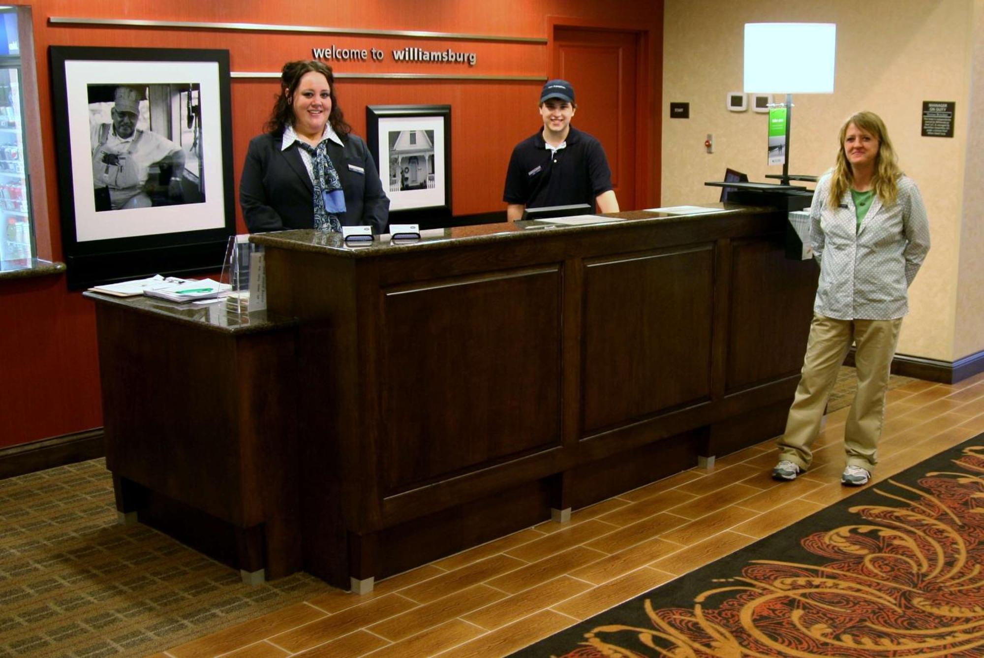 Hampton Inn וויליאמסברג מראה חיצוני תמונה