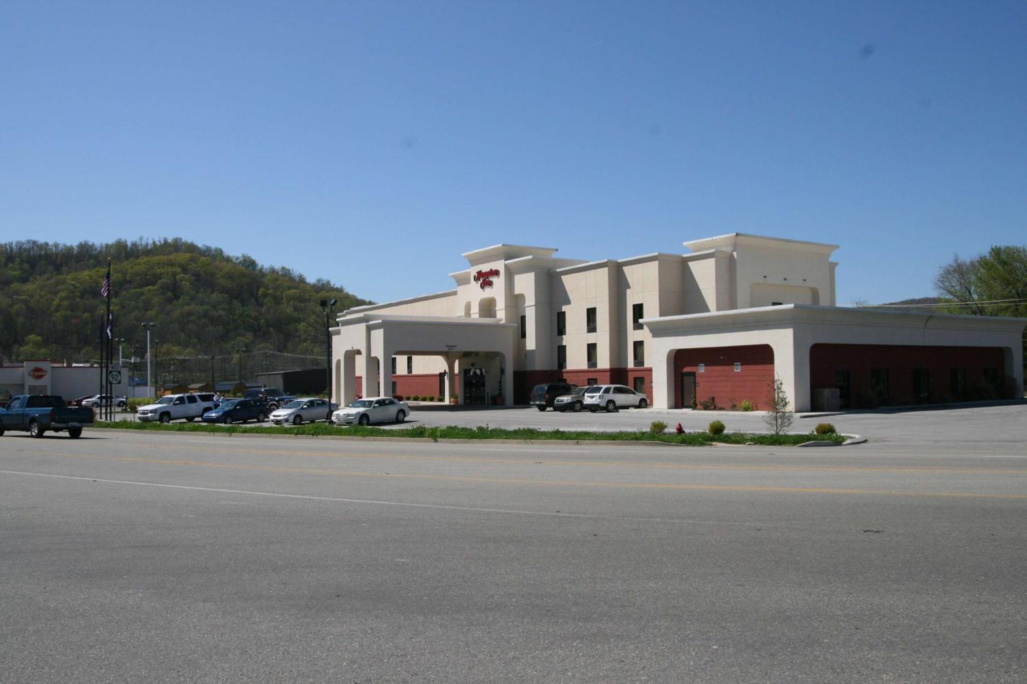 Hampton Inn וויליאמסברג מראה חיצוני תמונה