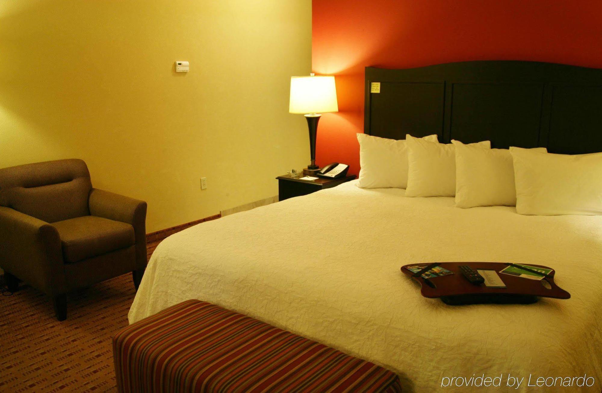 Hampton Inn וויליאמסברג חדר תמונה