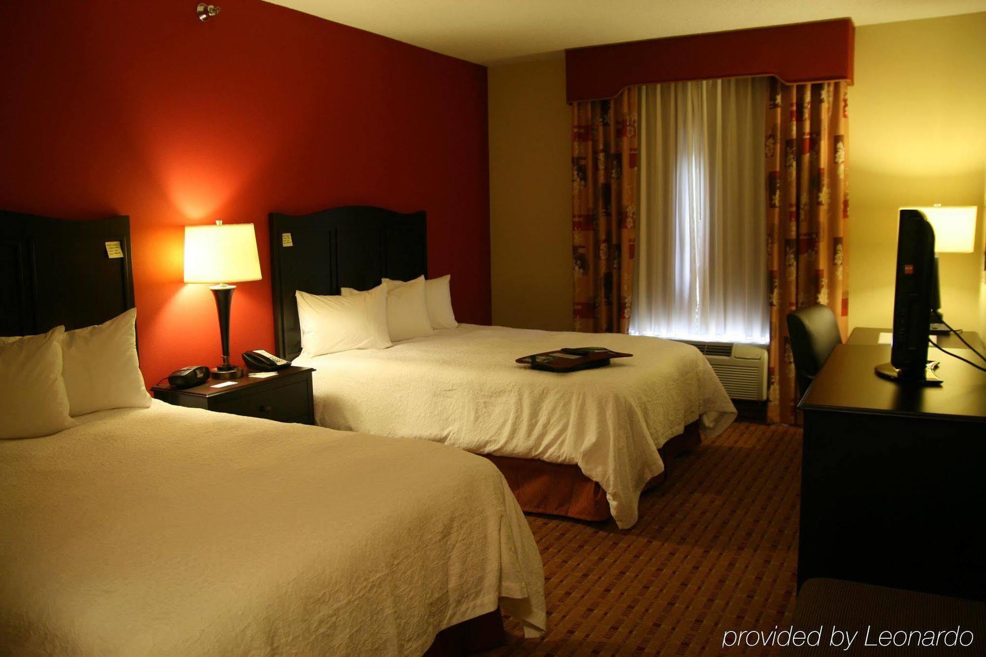 Hampton Inn וויליאמסברג חדר תמונה